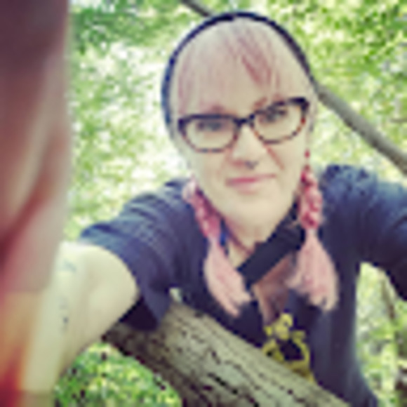 Meet your Posher, Miss - Picture 1 of 1